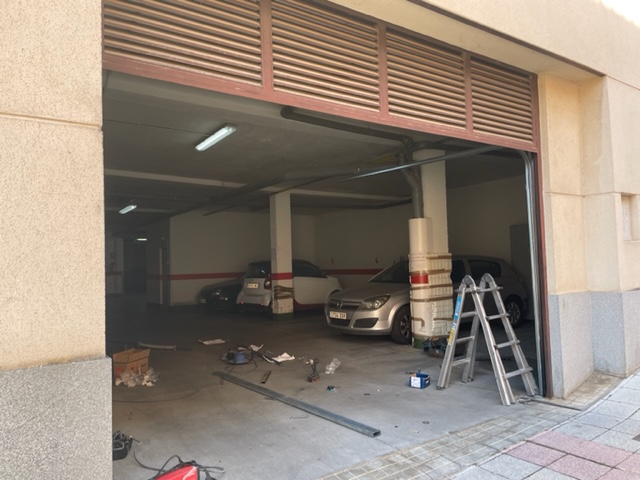 Reparación de Puertas de Garaje en Rubí